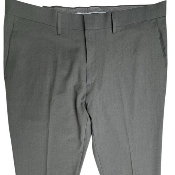 Haggar Mens Pants 38x30 Gray Straight Fit Wrinkle Free Slacks Dress Chino New - Picture 1 of 10
